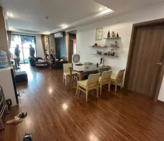 CĂN HỘ FULL TIỆN ÍCH- GIÁ TỐT Chính Chủ bán Căn hộ 3pn 2vs Sky central 176 Định Công, HN