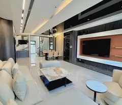 HÀNG HIẾM NGỌC THỤY - LONG BIÊN- HƠN 9,5 TỶ – PHÂN LÔ – 7 TẦNG THANG MÁY – Ô TÔ GẦN