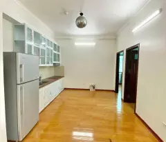Cho thuê căn hộ chung cư lạc trung căn góc thoáng đẹp