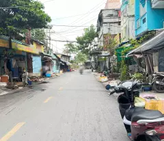Nhà 2 tầng mặt tiền Mạc Vân P12Q8 . Giá : 5.2 tỷ