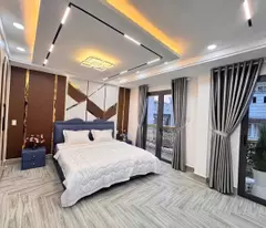 Bán Nhà Mới Xây 5 Tầng Giáp Tân Phú Hẻm ô tô 7 Chổ DT gần 60m2 Giá 7,6 Tỷ TL