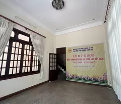 BÁN ĐẤT TẶNG BIỆT THỰ SÂN VƯỜN 3 TẦNG -BIỂN MỸ KHÊ- TRỤC NGUYỄN VĂN THOẠI