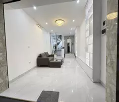 💥💥 HIẾM !!! NHÀ MỚI ĐẸP Ở NGAY-THANG MÁY NHẬP KHẨU -NGÕ THÔNG THOÁNG BA GÁC TRÁNH-BA BƯỚC CHÂN