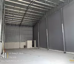 ► CHÍNH CHỦ CHO THUÊ KHO/XƯỞNG MỚI ĐẸP 120M² – MẶT TIỀN 8M – XE TẢI RA VÀO THOẢI MÁI.