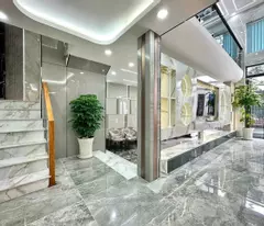 BIỆT THỰ MINI CÓ THANG MÁY – SÁT MẶT TIỀN TRƯỜNG CHINH, GIÁ CHỈ HƠN 9 TỶ