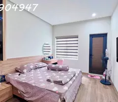 Nhà xinh hẻm Đoàn Trần Nghiệp _ mua vào ở ngay cách biển Hòn Chồng: 400m hẻm xe ba gác Giá : 4,5 tỷ