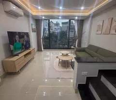 PHỐ LỆ MẬT 12,2 TỶ 70M2 NHÀ 4 TẦNG MỚI