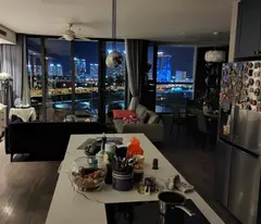 Cho Thuê Căn Hộ Cao Cấp Vinhomes Skylake Mễ Trì - 155m² Căn Góc 3PN View Hồ Tuyệt Đẹp