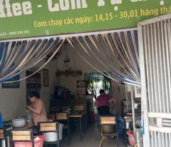 CHO THUÊ 2 CỬA HÀNG MẶT ĐƯỜNG HUỲNH THÚC KHÁNG – PHƯỜNG LÁNG, HÀ NỘI GIÁ CHỈ TỪ 3TR