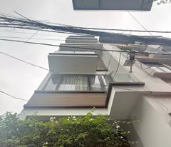 Nhà thật - Phố trạm, Long Biên  6.3 tỷ 30M - Nhà mới sổ đỏ