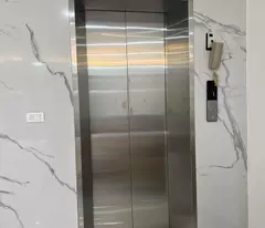 Cho thuê nhà, THANG MÁY, 106m2_ 6T; Lạc Long Quân, Võ Chí Công -46 tr