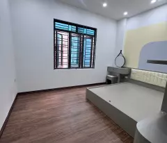 Nhà 4 tầng Bình Lộc Lê Thanh Nghị ngõ thông ô tô vào nhà giá 3ty450