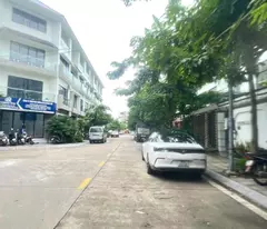 Bán Nhà BT khu B 120m2 gliximco lê trọng tấn chính chủ