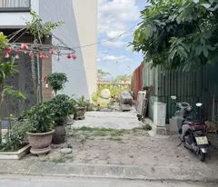 Bán đất tái định cư Trâu Quỳ 32,7m2, đường 12m thông phố Thành Trung, sát Vinhomes Gia Lâm