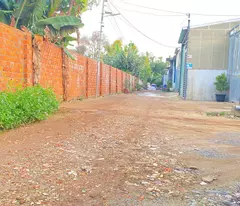 Bán nhà c4 mới xây hẻm cos pha, gần lô 90, đức trọng, lâm đồng