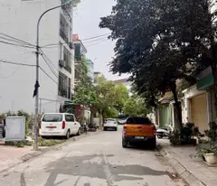 Nhà mới Ngọc Thuỵ- long biên- giảm 1 tỷ-  80m2-Mt 5m-còn hơn 16 tỷ-Ô TÔ-THANG MÁY-FULL NỘI THẤT-SỔ