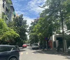BIỆT THỰ PHÂN LÔ TRẦN QUANG DIỆU - 100M² - MẶT TIỀN 10M - Ô TÔ TRÁNH - VỈA HÈ - KHU VIP ĐỐNG ĐA