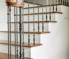 Nhà mình cho thuê nhà, Huỳnh Thúc Kháng, Nguyên Hồng, 162m2x 2T -51 tr