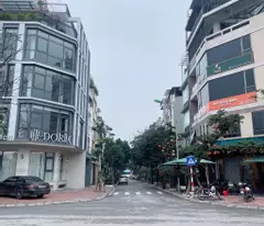 BÁN ĐẤT ĐẤU GIÁ VIỆT HƯNG 350M2- MT 20M- XÂY BUILDING, Ở VIP- HƠN 60 TỶ