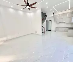 HOT !!! SỞ HỮU NGAY CĂN NHÀ ĐẸP CHÍNH CHỦ - GIÁ TỐT - Vị Trí Đắc Địa Tại Đồng Hoà