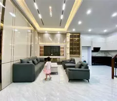 Nhanh tay!Bán nhà Ngọa Long, Cầu Diễn,gần oto,tặng nội thất,ở+kinh doanh,40m2*5T,6.4ty