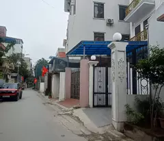 Sẵn căn nhà để không Lâm Du Long Biên 10 tỷ 60m ngõ ô tô