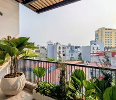 SIÊU PHẨM THIÊN LÔI – KHÚC HẠO
Nhà mới độc lập – Thang máy – Full nội thất cao cấp