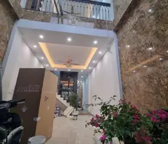 🚀 BÁN NHÀ PHÂN LÔ PHẠM TUẤN TÀI – 5 TẦNG THANG MÁY KÍNH – OTO VÀO NHÀ – 65M2 27 TỶ