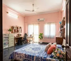Bán nhà Hồng Lạc, QUẬN TÂN BÌNH, (thông ra Lạc Long Quân), 58 m2 vuông vắn, 8.9 tỷ