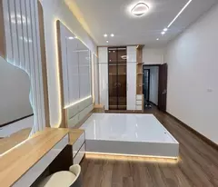 Chính chủ gửi bán nhà 7 tầng thang máy - Mặt phố Trung Kính- 135m2 - 2 mặt ngõ - KHÔNG QUY HOẠCH