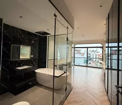 [BÁT KHỐI] SIÊU PHẨM NHÀ MỚI 7 TẦNG THANG MÁY, VIEW HỒ. Ô TÔ ĐỖ CỬA