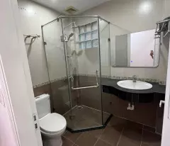 CHO THUÊ NGUYÊN CĂN TRẦN KHÁT CHÂN, NHÀ MỚI SÁT PHỐ, 38M 5T, 3 NGỦ 12TR 0965549363