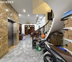 NHÀ THANG MÁY NGUYỄN KHANG - 99M² - 6 TẦNG - MẶT TIỀN 6.5M - CÁCH Ô TÔ TRÁNH 15M