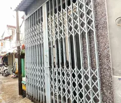 Cho thuê nhà 2 tầng a hẻm 141 đường Tám Danh P4Q8. Giá: 7 triệu/tháng
