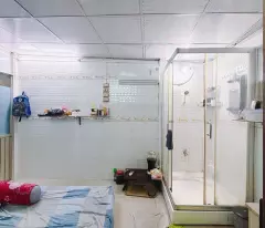 NHÀ BÁN NGANG 3.9M- Đ.NGUYỄN TẤT THÀNH- GẦN NGAY MT XE HƠI Đ.ĐOÀN VĂN BƠ- THÔNG RA TRƯỜNG BẾN VÂN