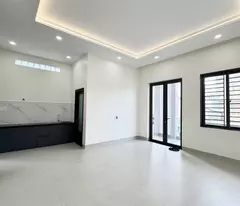 Bán nhà mặt phố đường Số 10, Tam Bình, Thủ Đức, TP HCM. DT 100m2, 2 tầng, giá 7.9 tỷ, sổ hồng