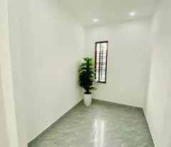 BÁN NHÀ LÔ GÓC ĐỘC LẬP MỚI TINH - NGÕ 80 DƯ HÀNG