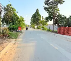 Bán đất thổ cư mt Nguyễn Văn Nhâm, xã Thanh Phú dt 235m2 giá 4,8 tỷ
