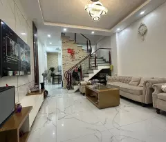 BÁN NHÀ 3 TẦNG ĐỘC LẬP TRUNG TÂM HẢI AN – FULL NỘI THẤT – GIÁ 3,55 TỶ