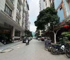 BUILDING 8 TẦNG MỸ ĐÌNH - DÒNG TIỀN 300TR/THÁNG - HẦM Ô TÔ - THÔNG SÀN