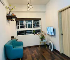 Chỉ 2,9 tỷ có ngay căn 2 ngủ 2wc full đồ, tầng trung, khu 5 tòa mới KDT Thanh Hà.