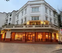 Cho thuê nhà, Trần Nhân Tông, Mai Hắc Đế, THANG MÁY; 161m2* 5T -64 tr