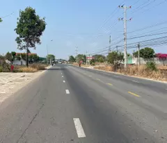Đất ngộp 9,5m x 120m đất thổ cư mặt tiền Nguyễn Chí Thanh, LaGi 2,53tr/m2