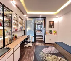[LONG BIÊN] VIỆT HƯNG NGÕ THÔNG, Ô TÔ NGỦ TRONG NHÀ