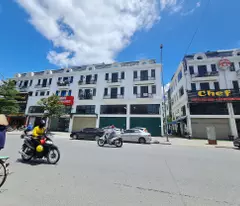 SIÊU PHẨM MẶT PHỐ THÀNH TRUNG Trâu Quỳ, Gia Lâm. 600m2 sàn, mt 6m giá tốt  0392248515