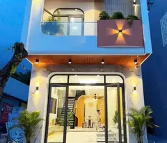 Giảm giá sâu, bán nhanh căn nhà 1 trệt 1 lầu, SHR, tại Thủ Dầu Một Bình Dương