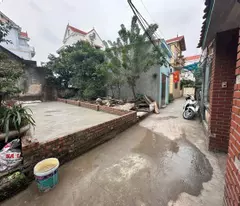 45m gần Thị Trấn Trôi, đường thông tứ tung, gần chợ, trường học, giá nhỉnh 4 tỷ.