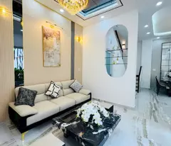 Nhà đẹp sang trọng cách MT 10m  Âu Dương Lân P3 P.Chánh Hưng Q8
