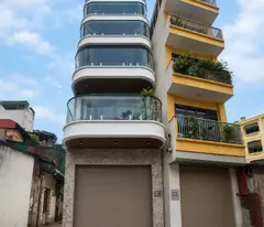 SIÊU PHẨM HÀM CÁ MẬP 100m² NGÕ THÔNG Ô TÔ NGỦ TRONG NHÀ