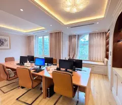 HOÀNG CẦU 72M² - MT 7M - Ô TÔ TRÁNH - VỈA HÈ RỘNG - Ở, KINH DOANH ĐỈNH.